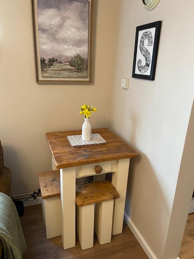 Bell Right In The Heart Of Apartment Bridgnorth