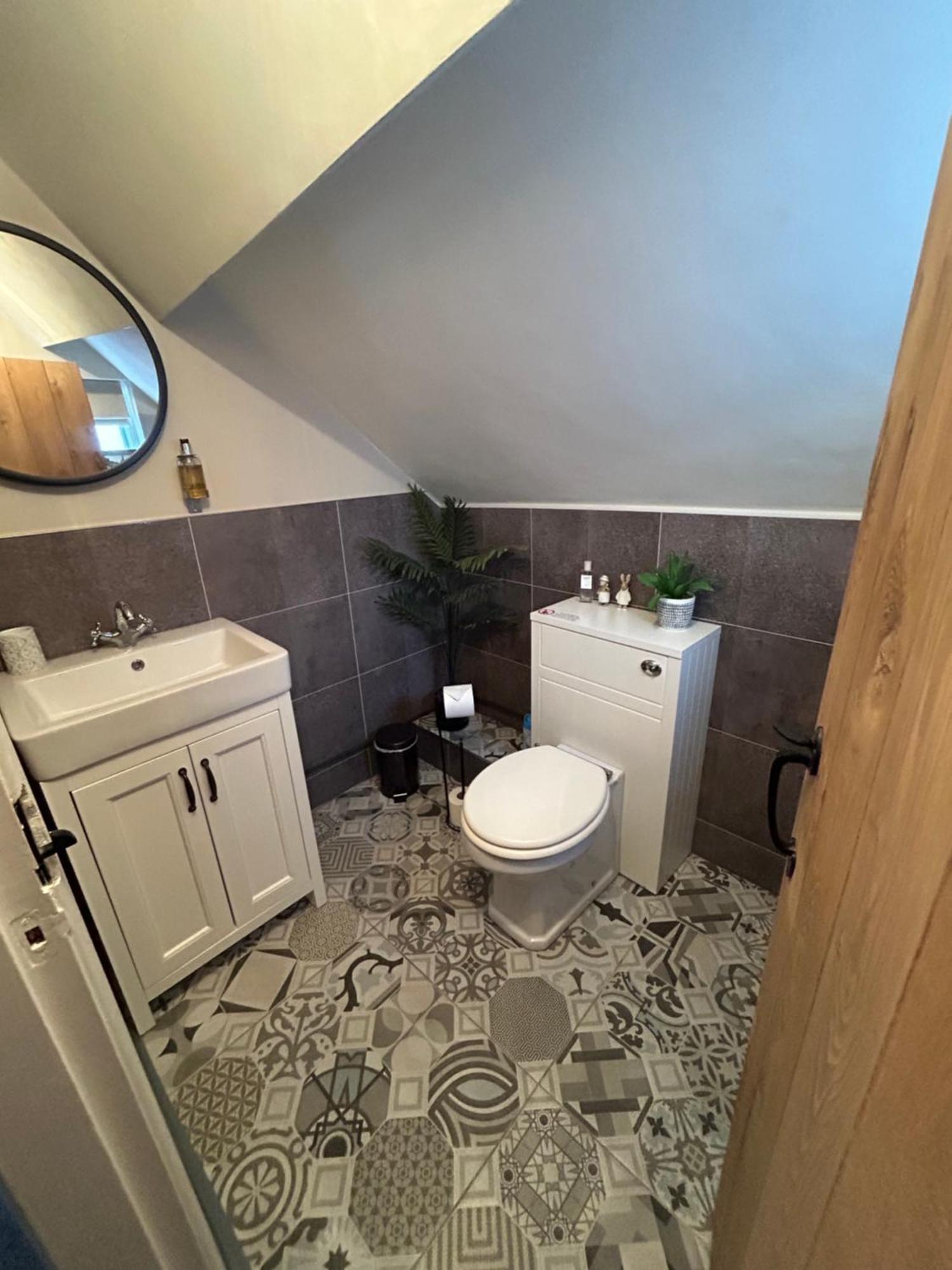 Apartment Bell Right In The Heart Of